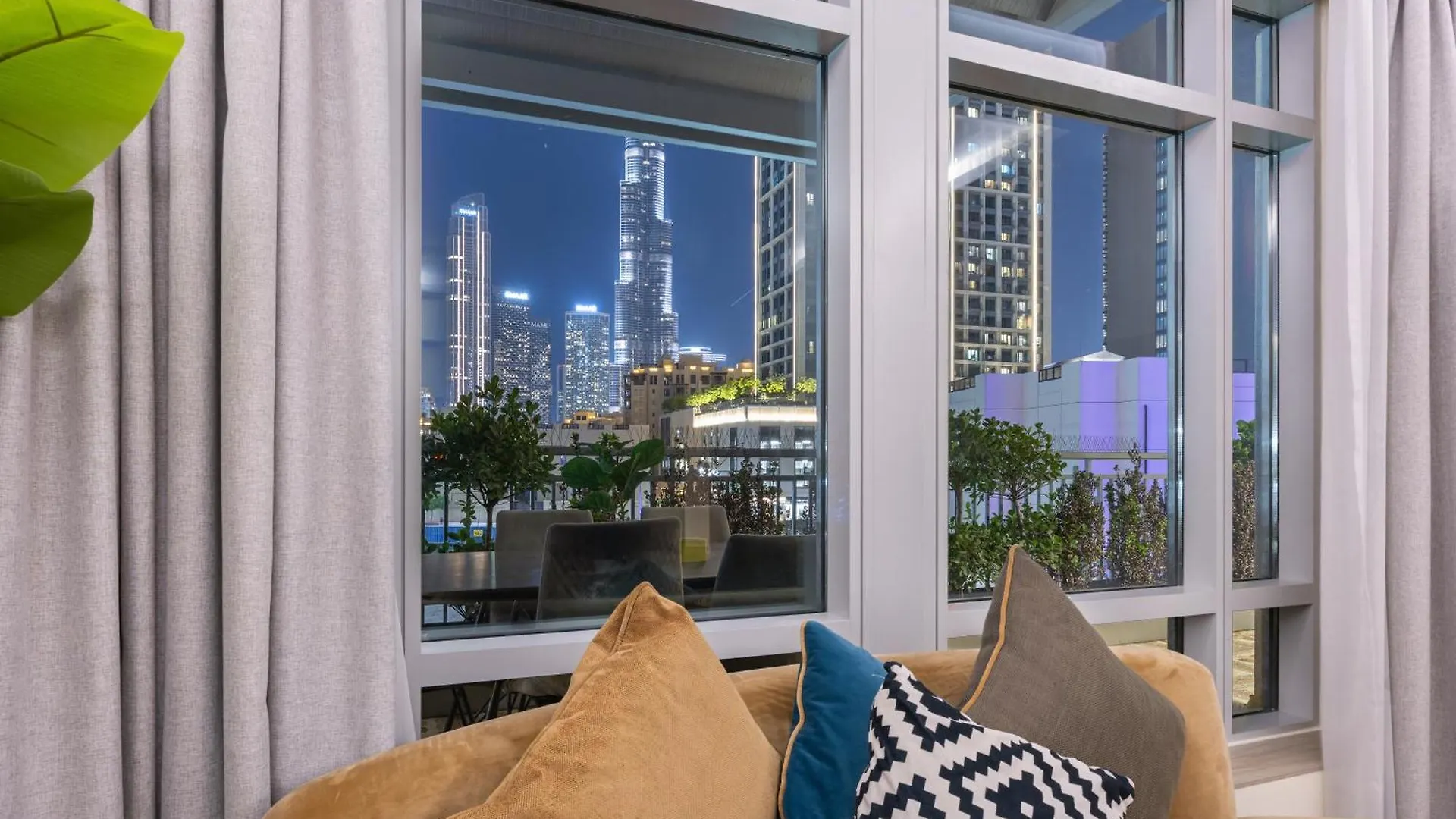 Burj Khalifa View Downtown Dubai Apartment